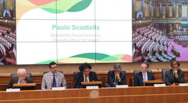 Tumori, gli alimenti a fini medici speciali cruciali nella cura dei pazienti