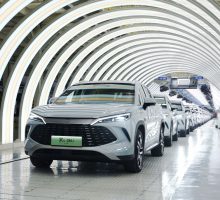 Cina, prosegue la crescita dei veicoli a nuova energia
