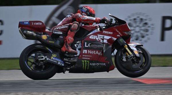 Marc Marquez vince la sprint in Germania, Di Giannantonio sul podio