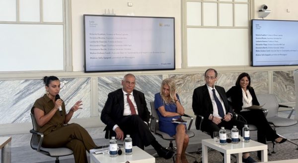 Rifiuti, nell’anno del Giubileo oltre 91mila servizi aggiuntivi di Ama