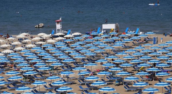 Tavolo di consultazione al Mit, in arrivo bando tipo per le concessioni balneari
