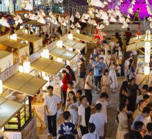 Cina, obiettivo 60.000 miliardi di yuan di vendite al dettaglio entro il 2030