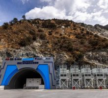Cina, l&rsquo;IA gestir&agrave; una maxi centrale di energia idroelettrica, eolica e solare