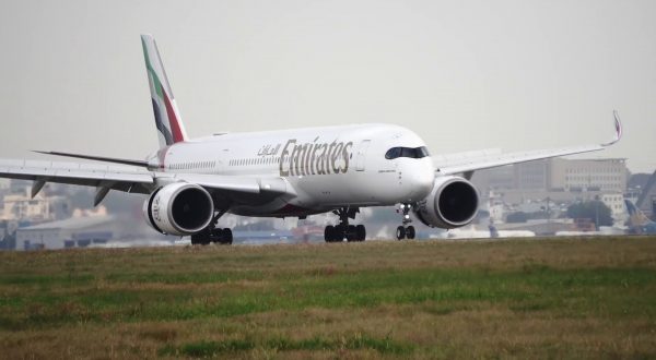 A maggio frena il trasporto aereo mondiale, pesa la guerra in Medio Oriente