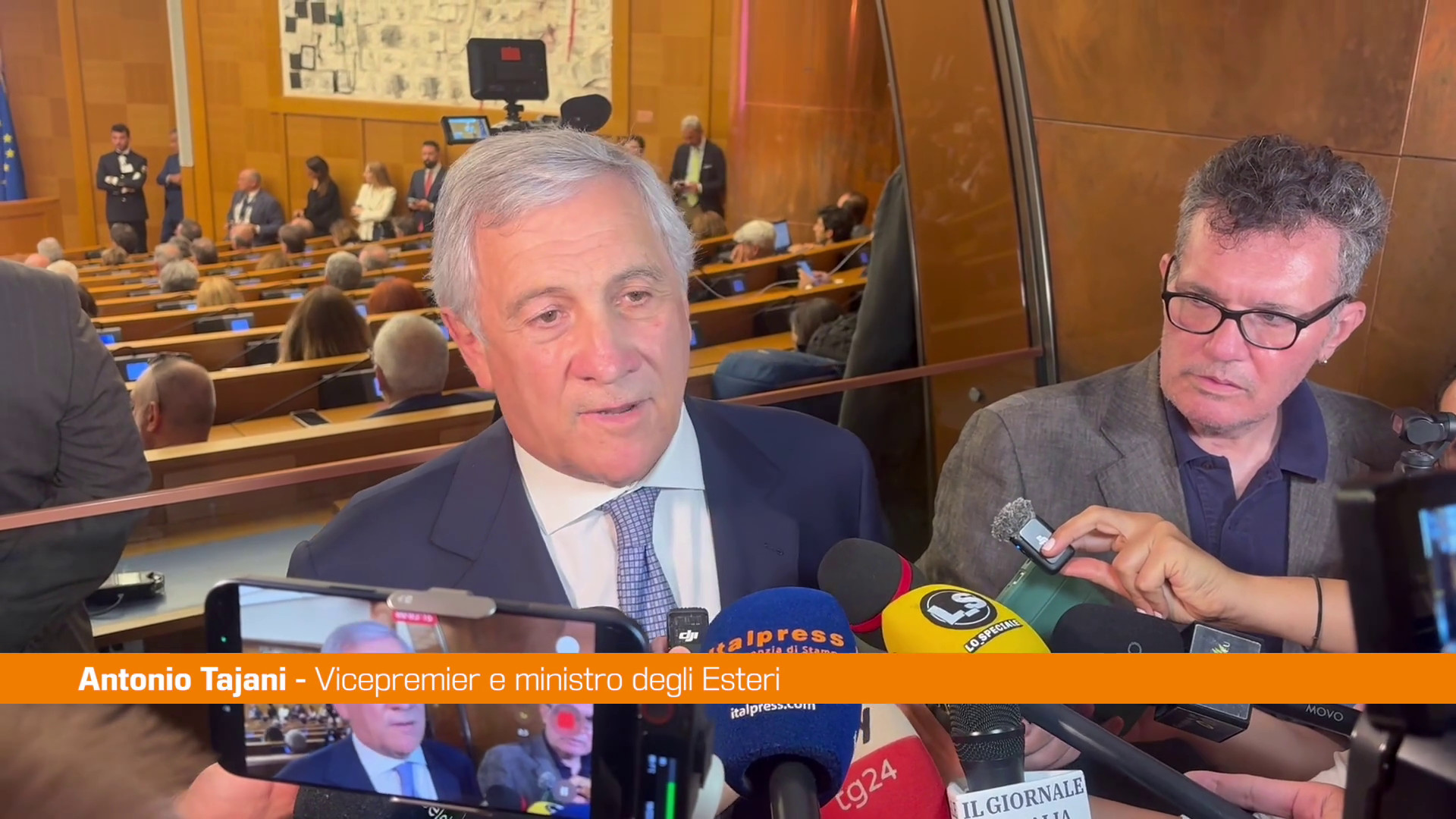 Tajani "Sui franchi tiratori respingiamo accuse, Forza Italia leale e coerente"