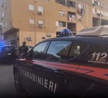 Blitz antimafia a Palermo, colpo al clan di Tommaso Natale: 15 fermi per estorsioni, armi e droga / Video