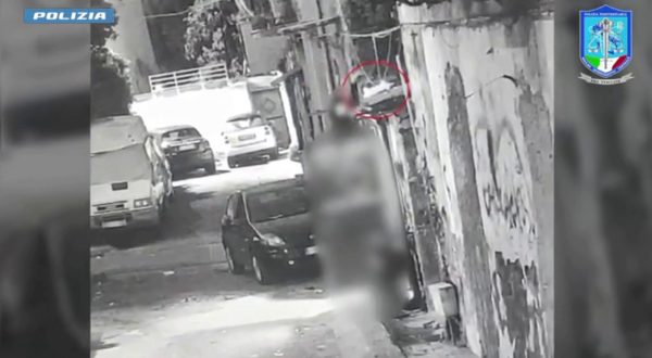 Catania, 4 misure custodiali per detenzione e porto abusivo di armi da guerra