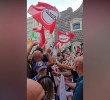 Tensione a Napoli, Potere al Popolo interrompe manifestazione Campo Largo