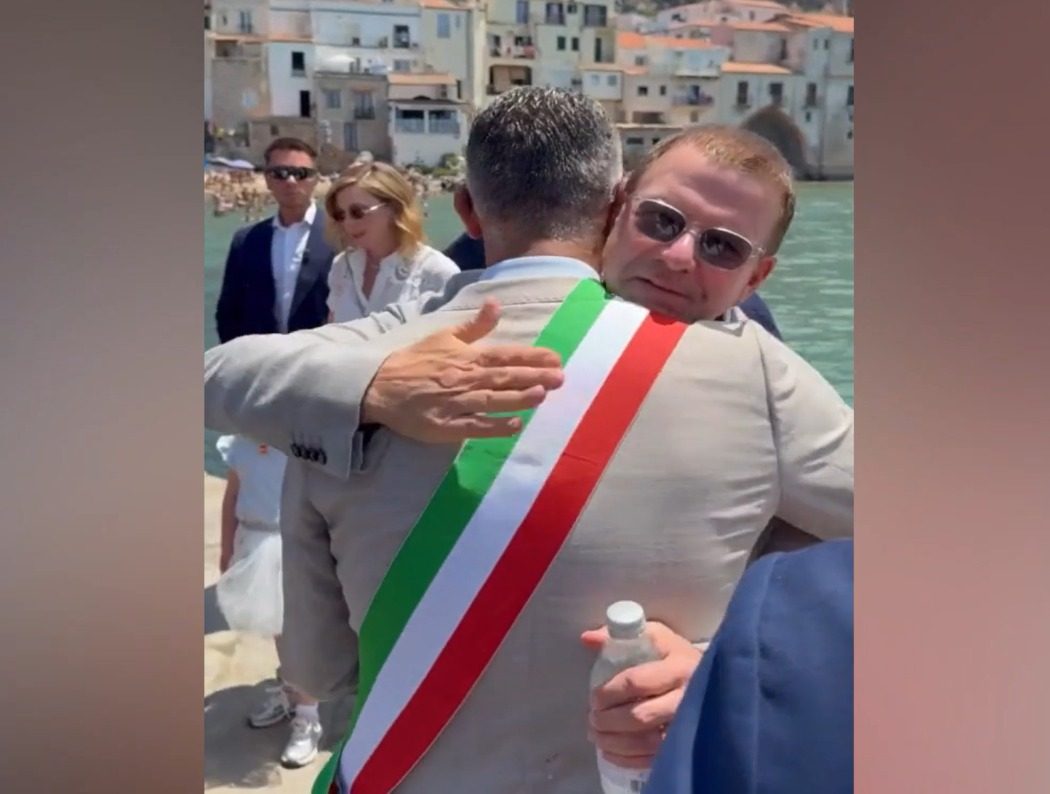 L&rsquo;ambasciatore statunitense Fertitta visita Cefal&ugrave;: &ldquo;Legame profondo tra la Sicilia e gli Usa&rdquo; / Video