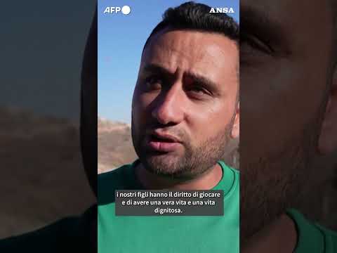I palestinesi inviano un messaggio ai coloni con un festival #ansa