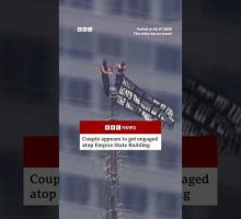 Couple appear to get engaged atop Empire State Building. #BBCNews