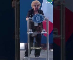 La cerimonia di svelamento della Croma di Falcone a Palermo #ansa