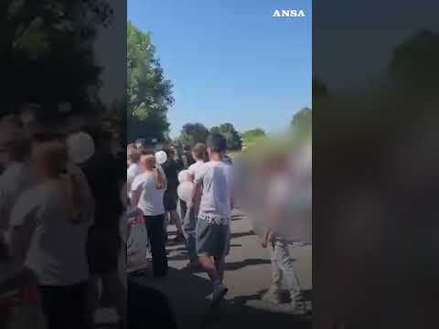 Studenti, parenti e amici per l&rsquo;addio all&rsquo;insegnante uccisa dal nipote a San Stino di Livenza