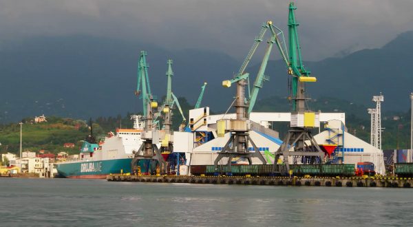 Ue, un bando per ferrovie, porti e mobilità militare